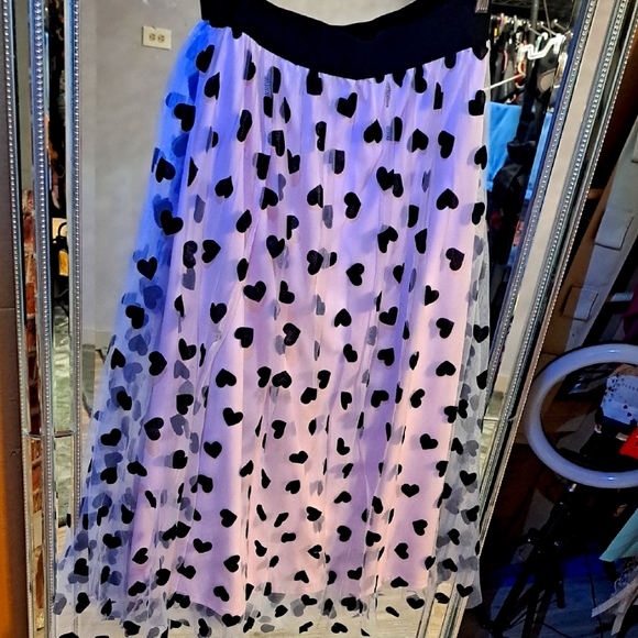 Cato Dresses & Skirts - Velvet HEARTS EVERYWHERE!